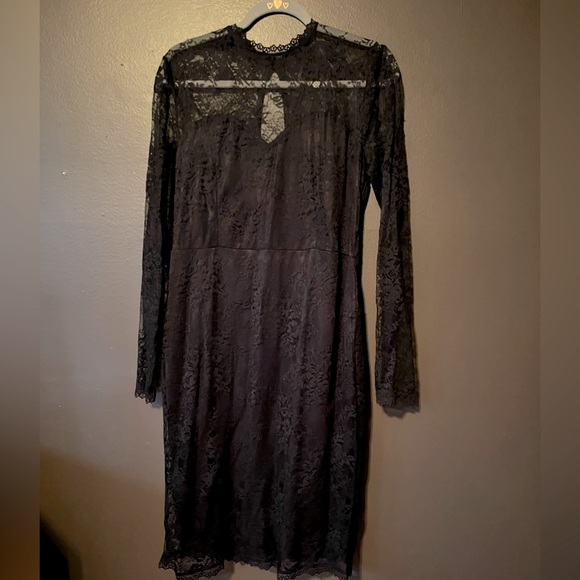 Black Lace Dress - Picture 1 of 6